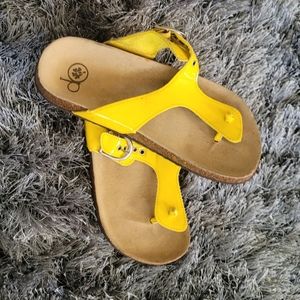 Op thong sandals